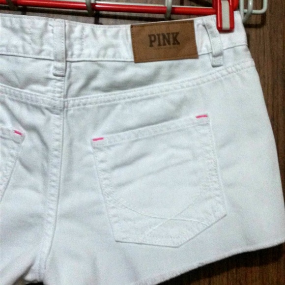 PINK VS Cutoff Shorts - More Pics - GIFTED - Picture 2 of 8